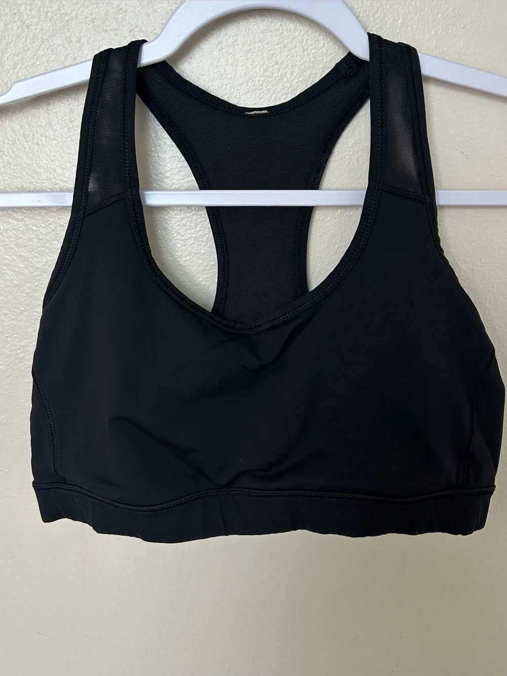 lululemon athletica making moves Black Racerback Medium-Impact Sports Bra